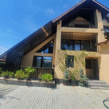 Pensiunea Relax Curtea de Argeş 外观 照片
